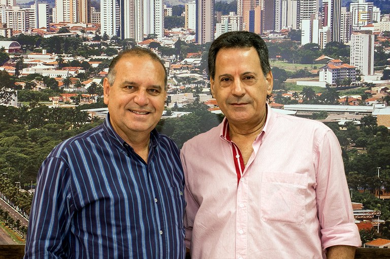 Presidente da Câmara de Marília Delegado Wilson Damasceno recebe visita de Delegado Dr. Flávio Rino