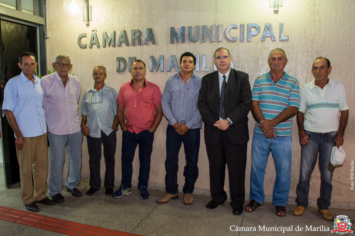 Moradores da Fazenda do Estado solicitam apoio de Marcos Custódio para solução de problemas