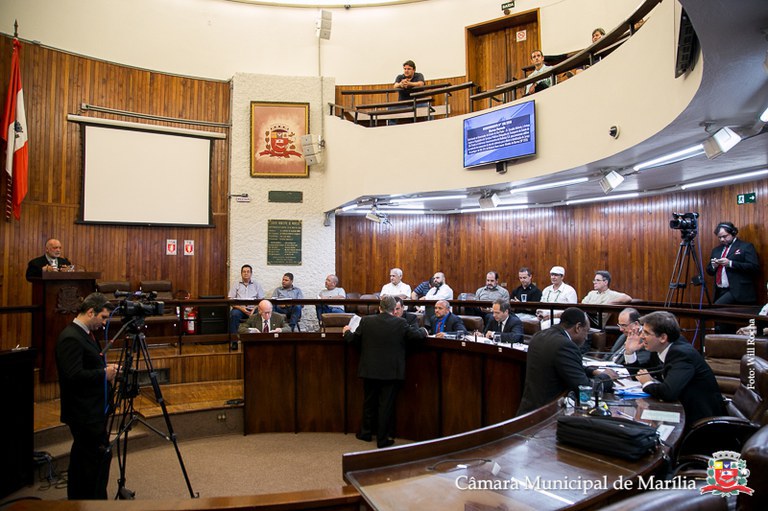 Câmara de Marília retoma votação das finanças municipais do ano de 2014 na próxima segunda