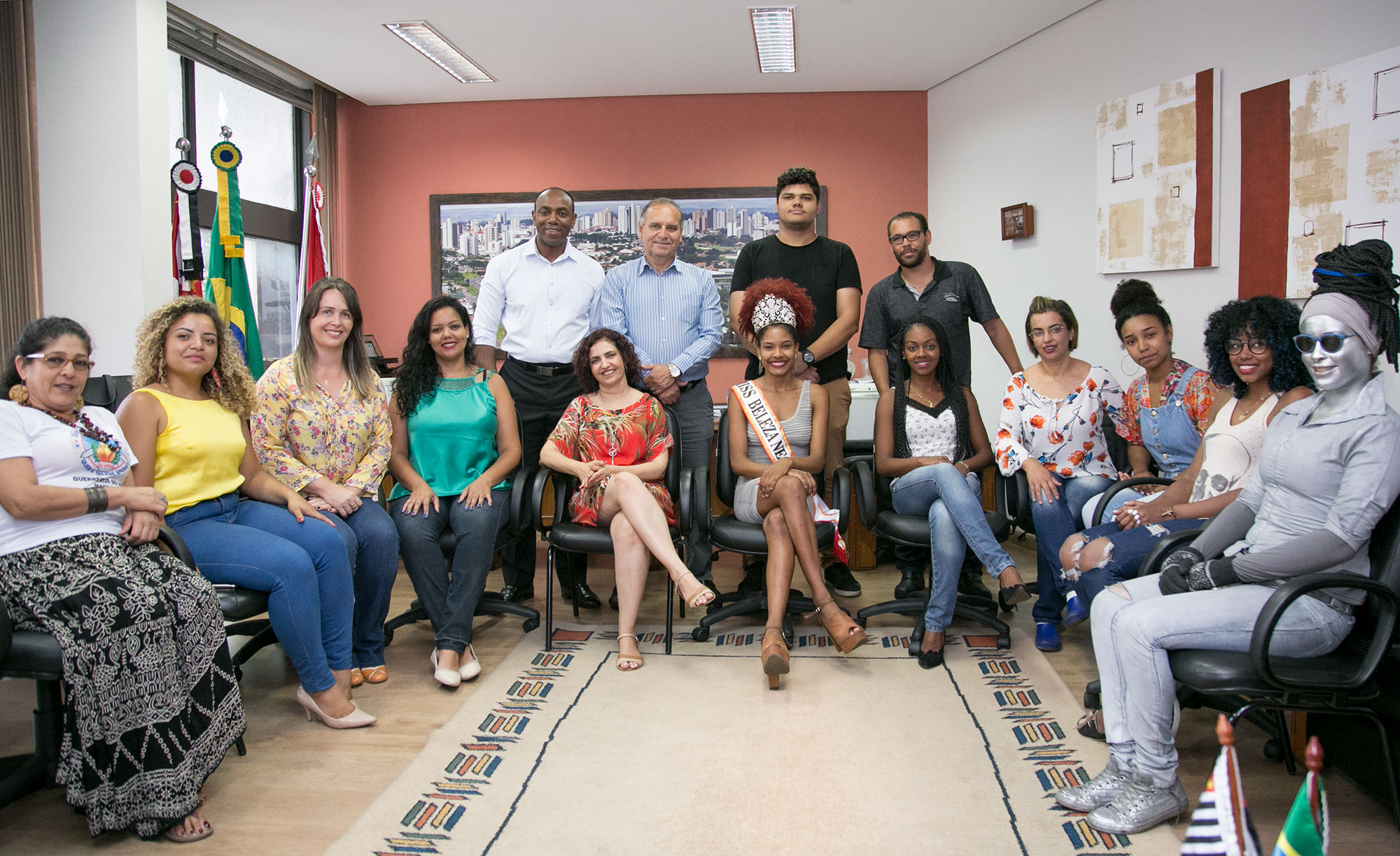 Câmara recebe exposição fotográfica “Dandaras Marilienses”