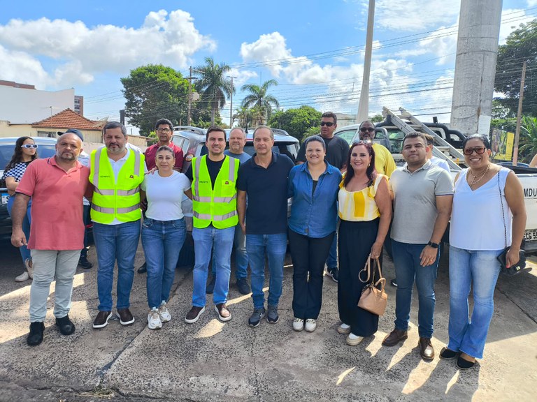 Presidente da Câmara, Danilo da Saúde, e vereadores participam de ato de suspensão dos radares com Vinicius Camarinha