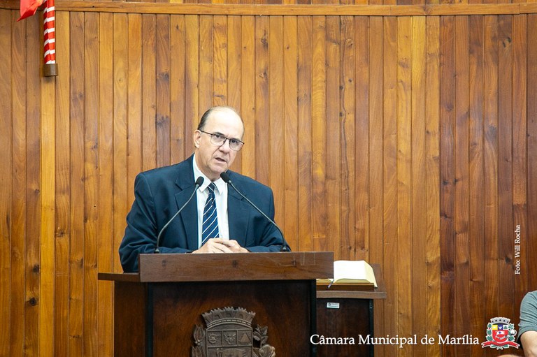 Sessão solene na Câmara faz homenagem aos rotarianos de Marília 