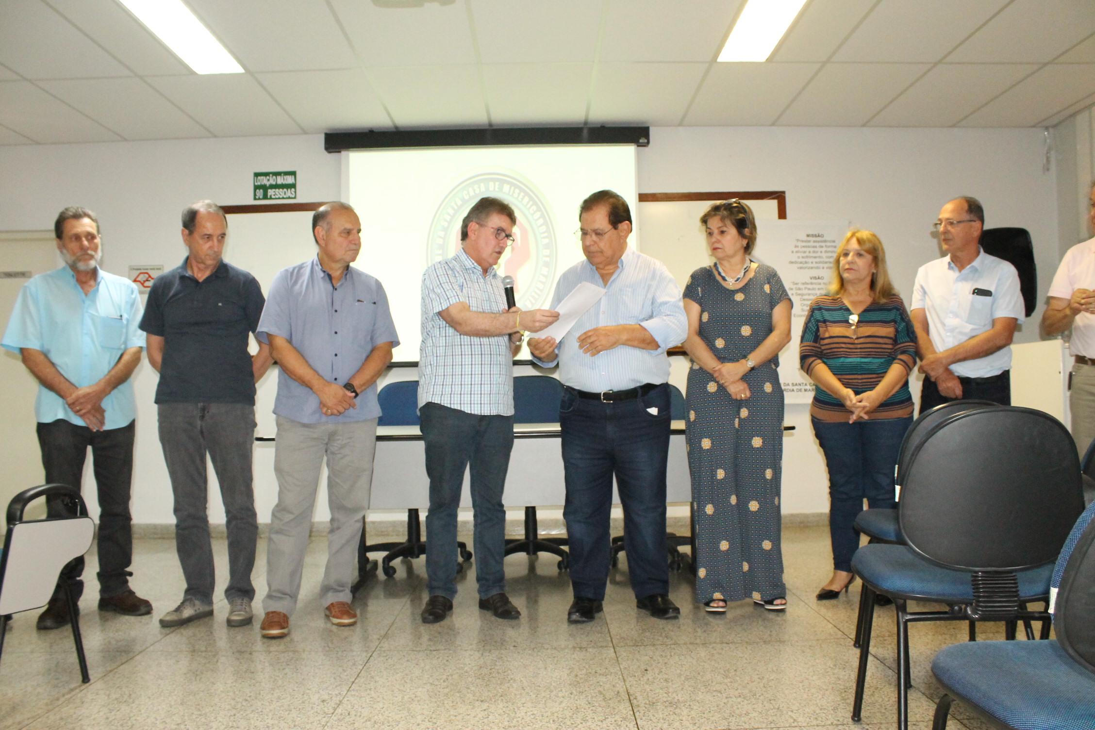Vereadores comunicam título de Cidadão Benemérito a Norival Carneiro Rodrigues